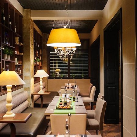 Family Hotel Papi Razlog Extérieur photo