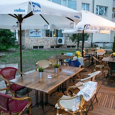 Family Hotel Papi Razlog Extérieur photo