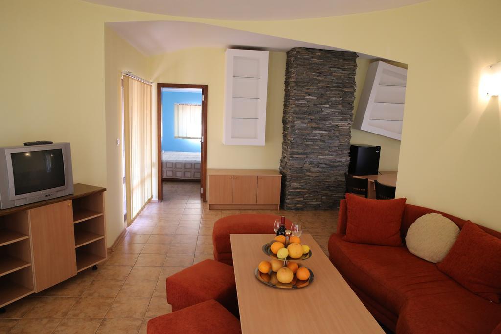 Family Hotel Papi Razlog Chambre photo