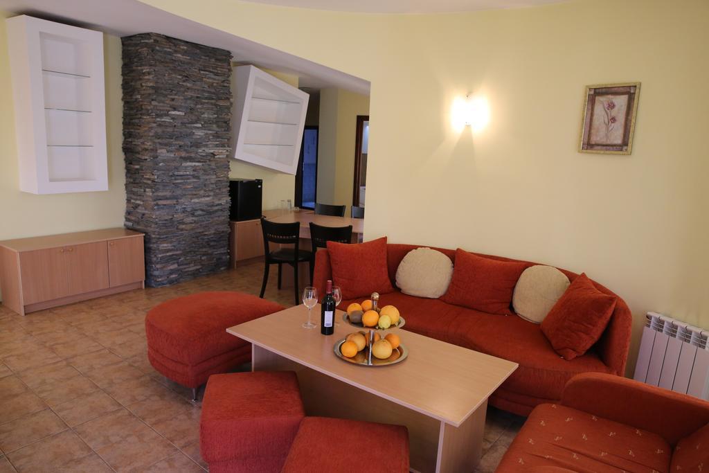 Family Hotel Papi Razlog Chambre photo