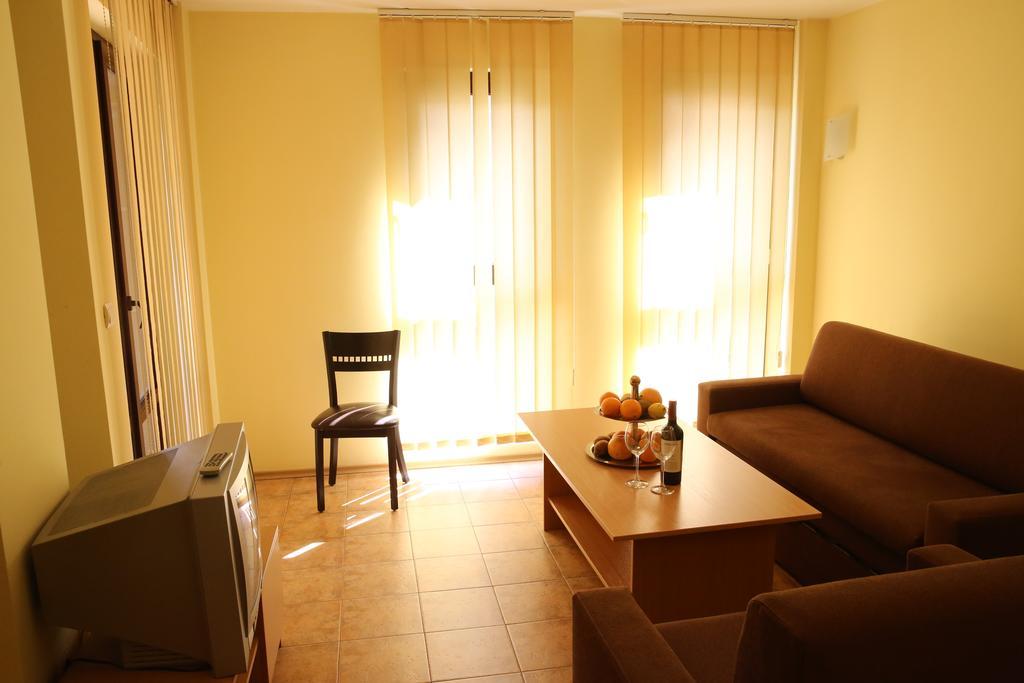Family Hotel Papi Razlog Chambre photo